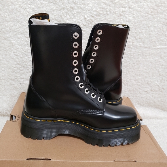 Dr. Martens 1490 Quad Leather Square-Toe Boots - Picture 4 of 14